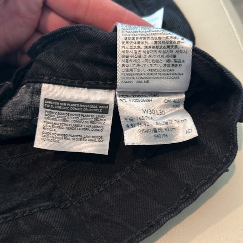 Black Levi’s 512 jeans 30W x 30L - Picture 10 of 12